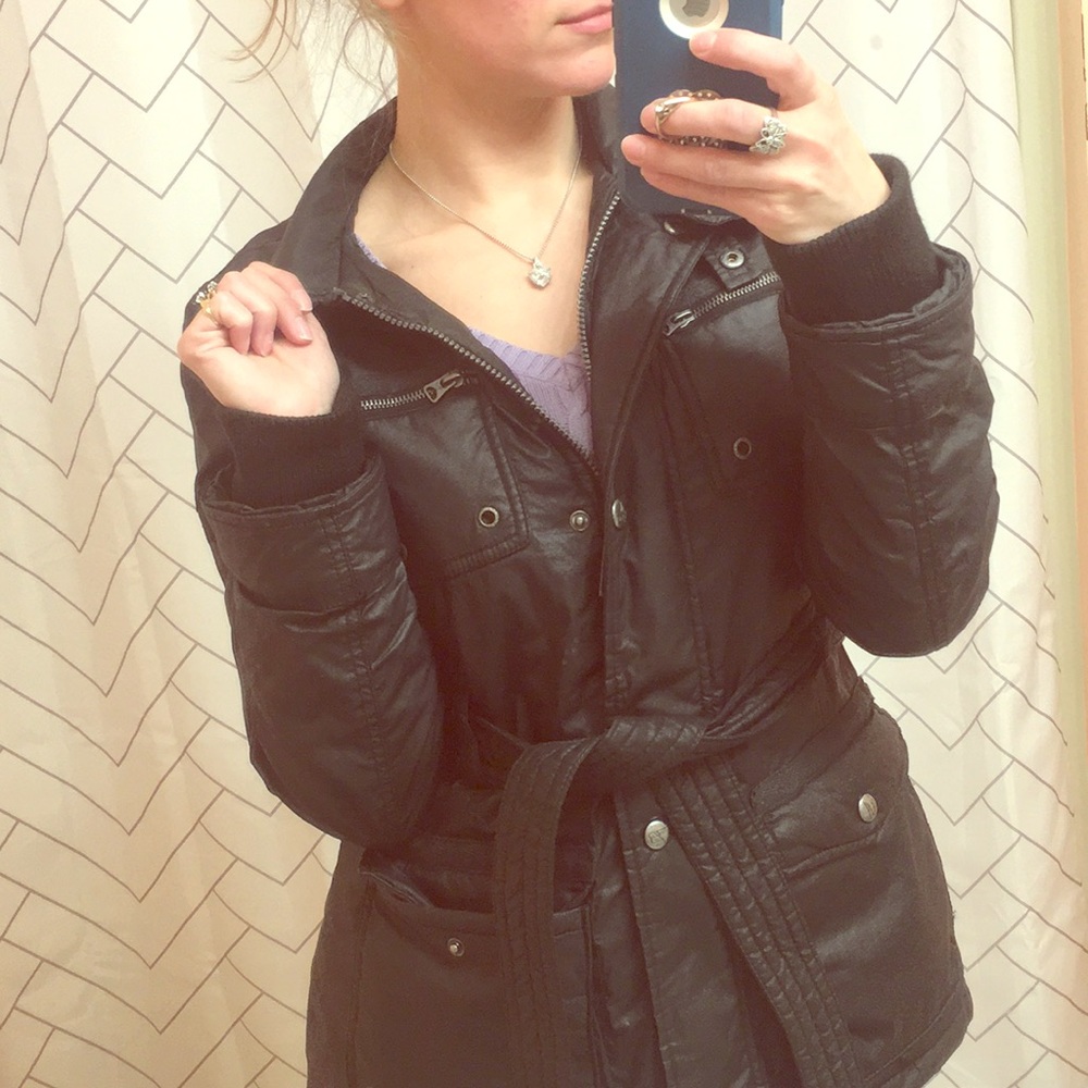 Buffalo Style Jacket With Tie - Picture 2 of 8